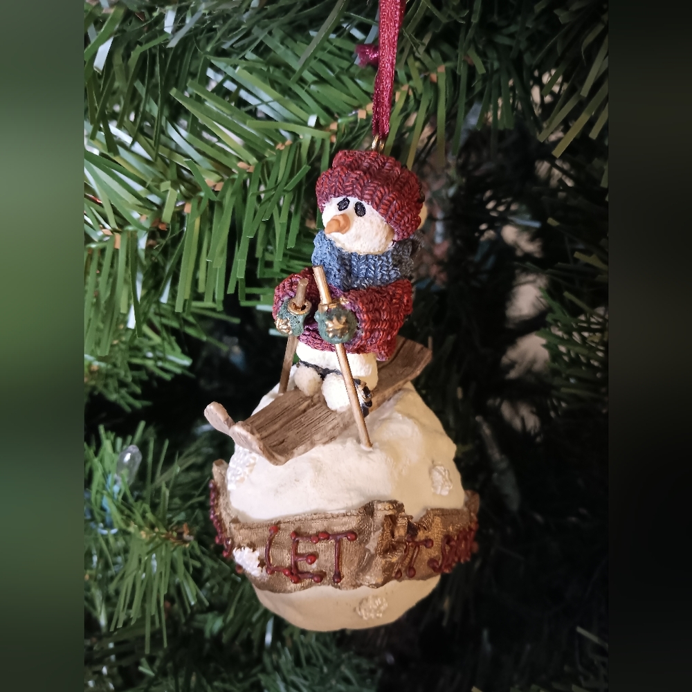 Vintage OLAF Boyds Bears and Friends Christmas Ornament. "Folkstone Collection"